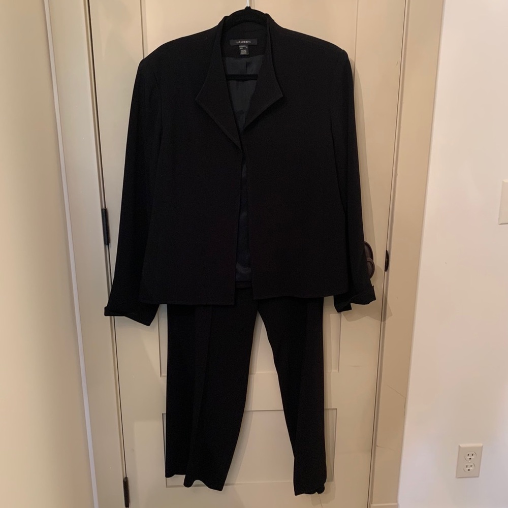 Louben Black blazer and pant set